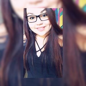 Meet your Posher, Ariana